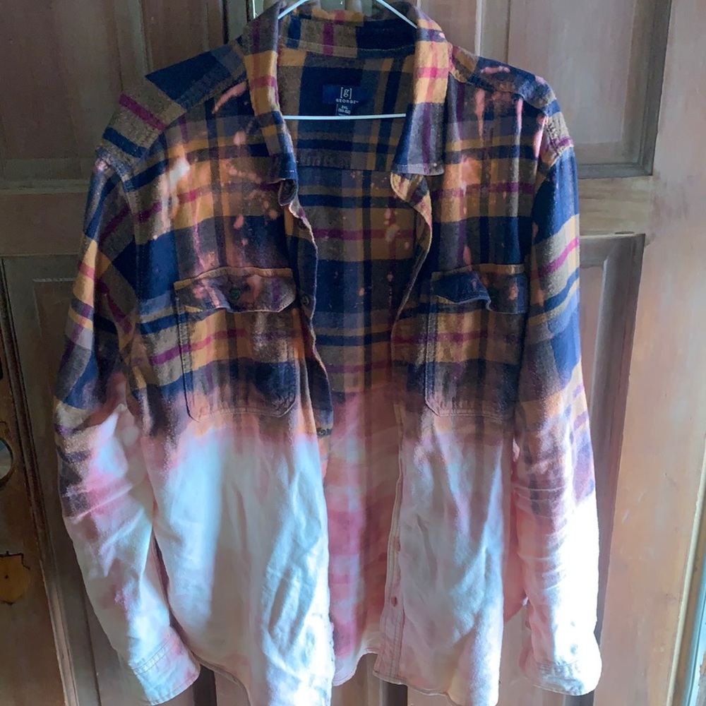 Bleached flannel size 2x for oversized look